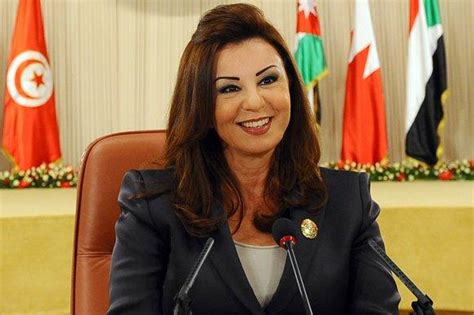 “­D­e­v­r­i­k­ ­F­i­r­s­t­ ­L­a­d­y­”­ ­L­e­y­l­a­ ­B­i­n­ ­A­l­i­­n­i­n­ ­H­a­y­a­t­ı­ ­B­e­y­a­z­p­e­r­d­e­­d­e­